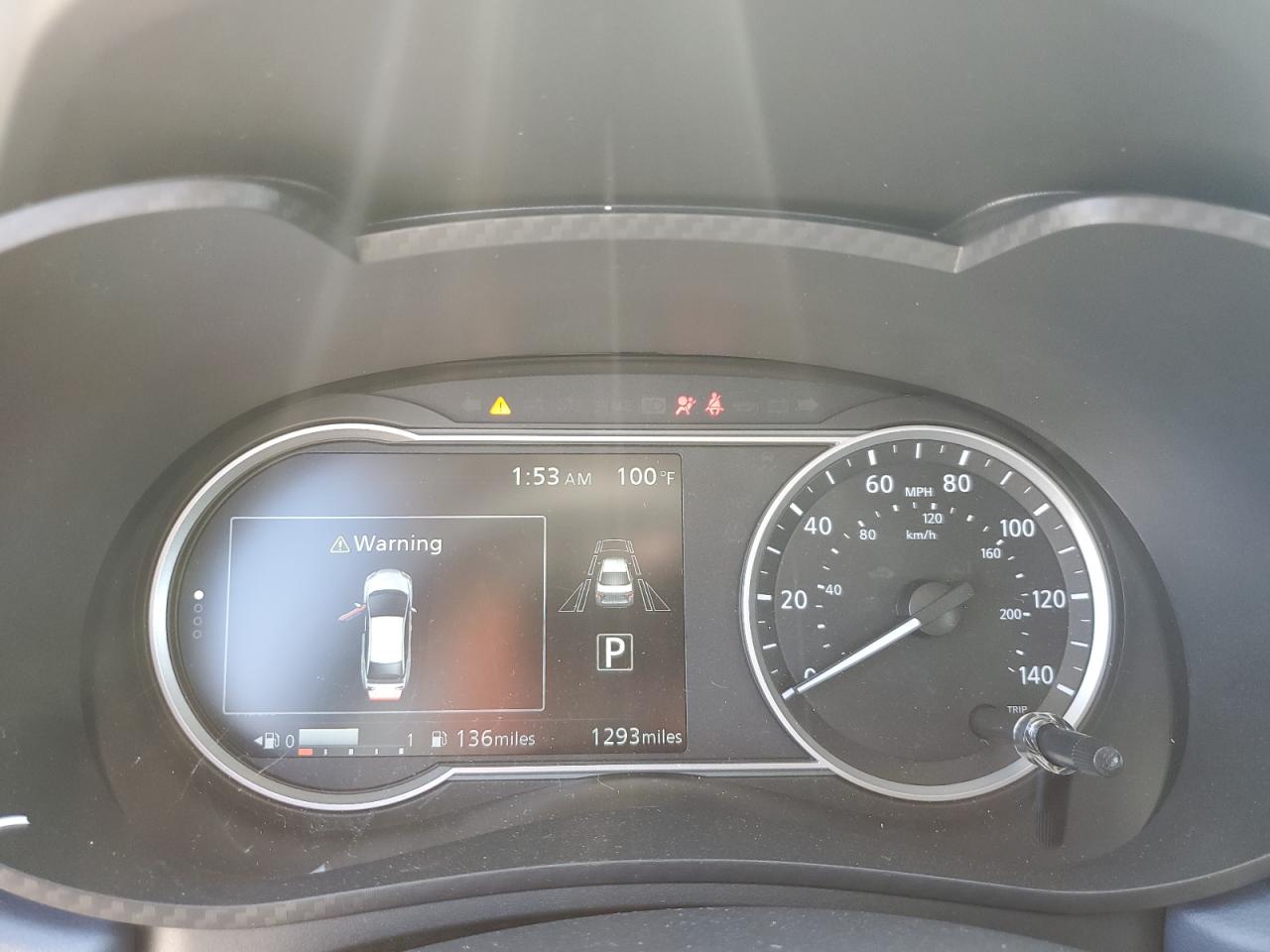 Nissan Versa Sv Image 6