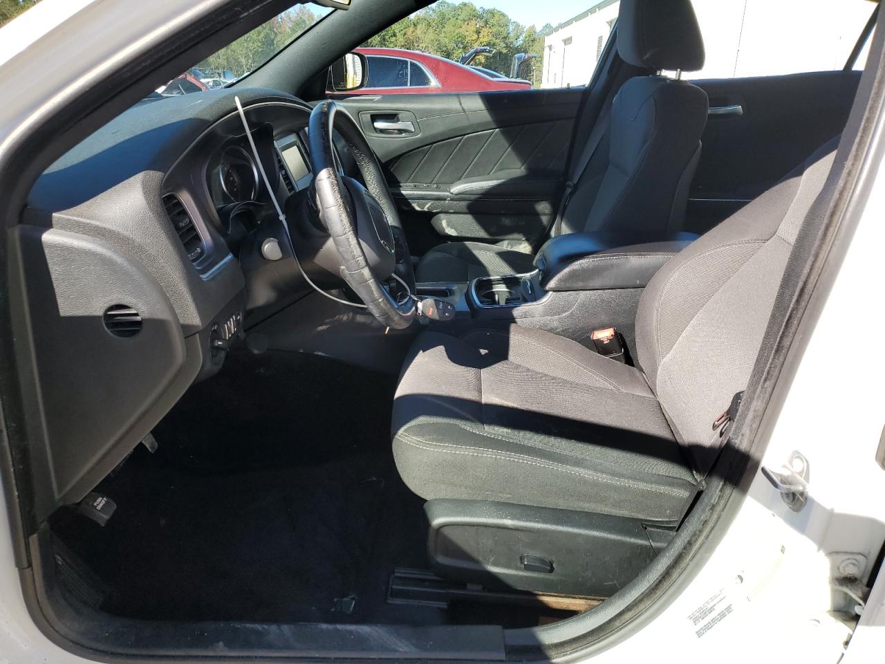 Dodge Charger Se Image 4