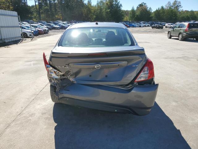 Nissan Versa S Image 2