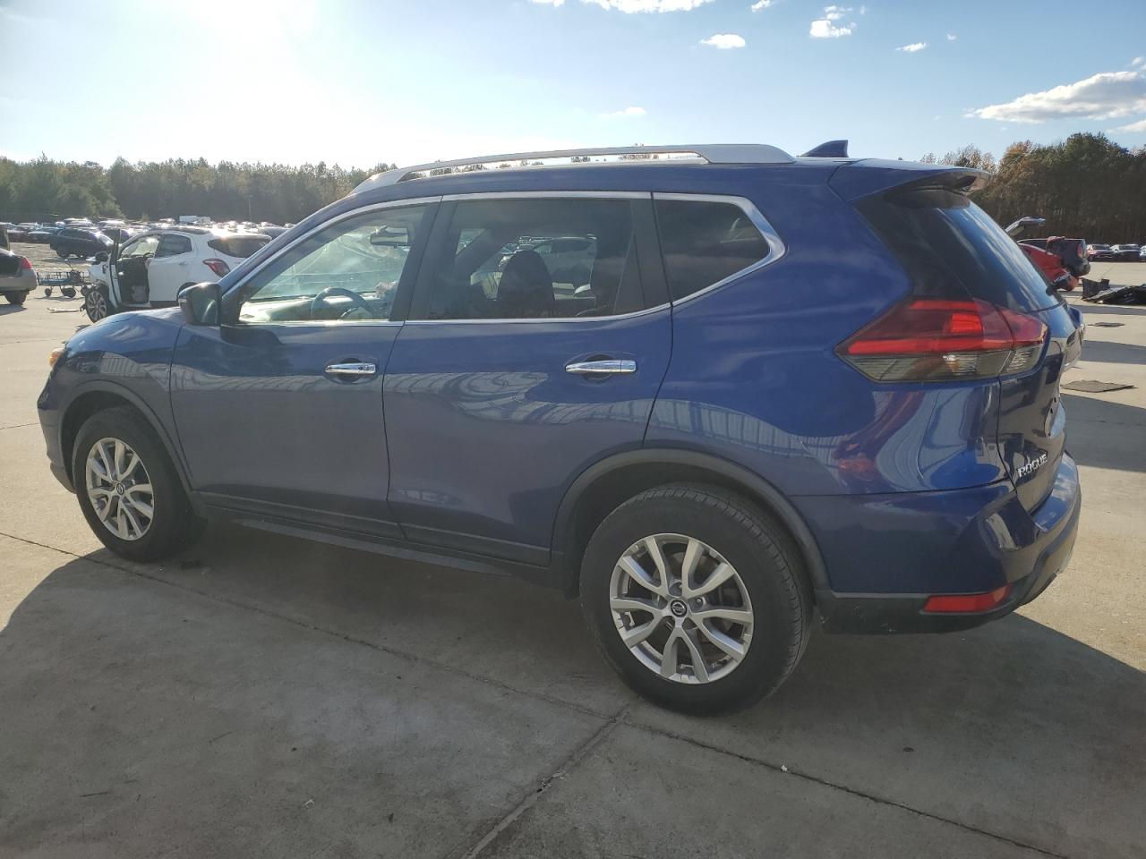 Nissan Rogue S Image 12