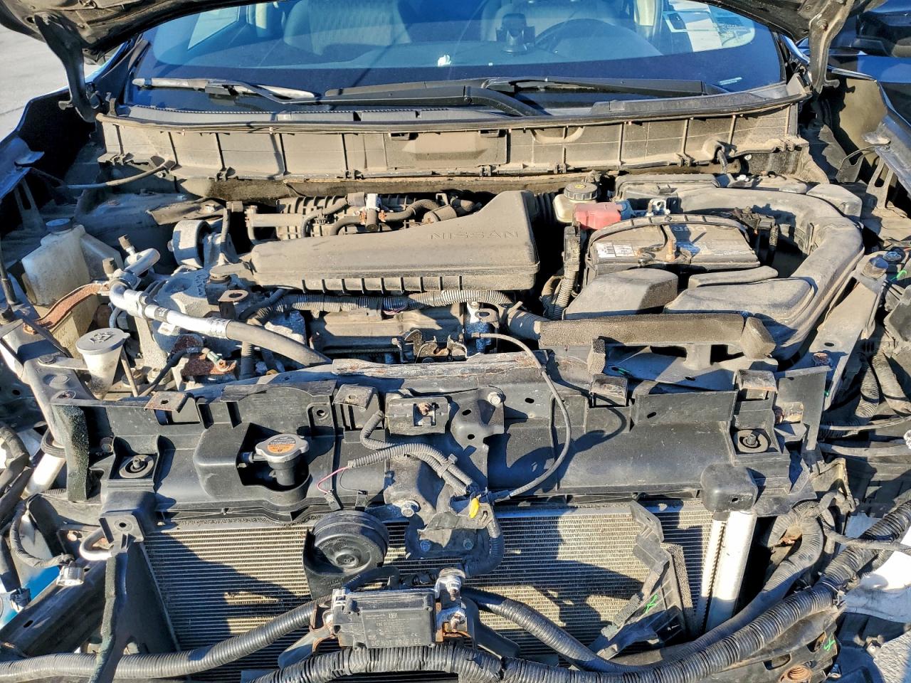 Nissan Rogue S Image 10