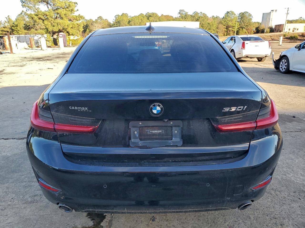 BMW 3 Series Image 6