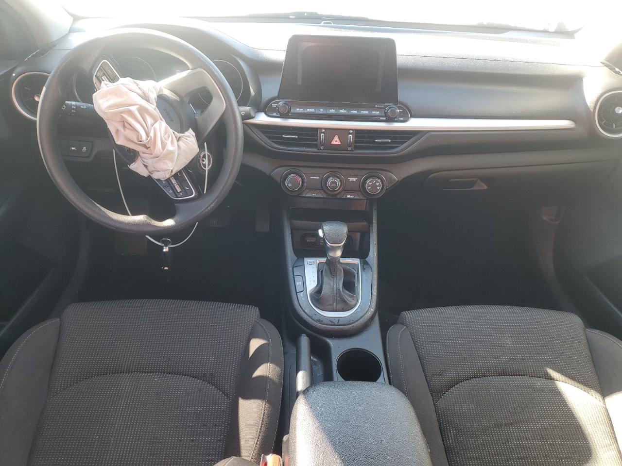 Kia Forte Fe Image 10