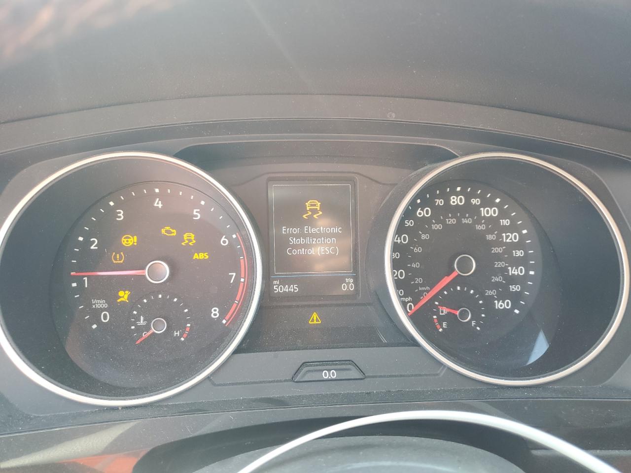 Volkswagen Tiguan Se Image 8