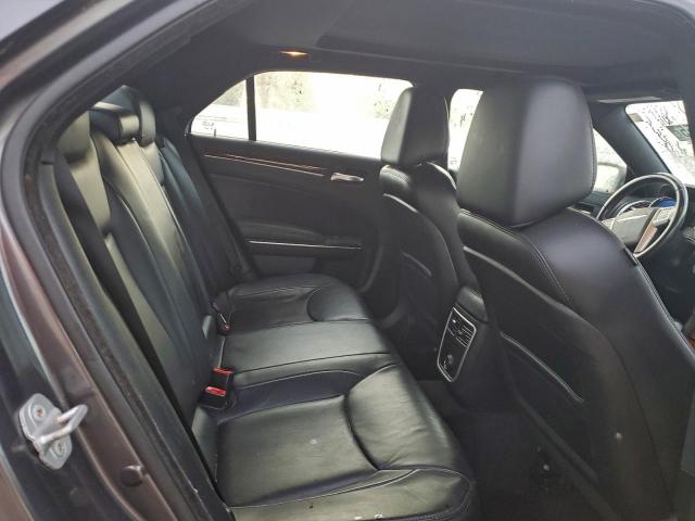 Chrysler 300 Image 4