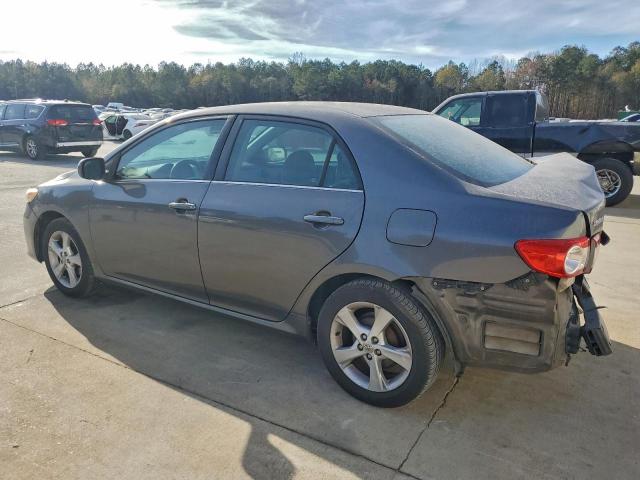 Toyota Corolla Base Image 7