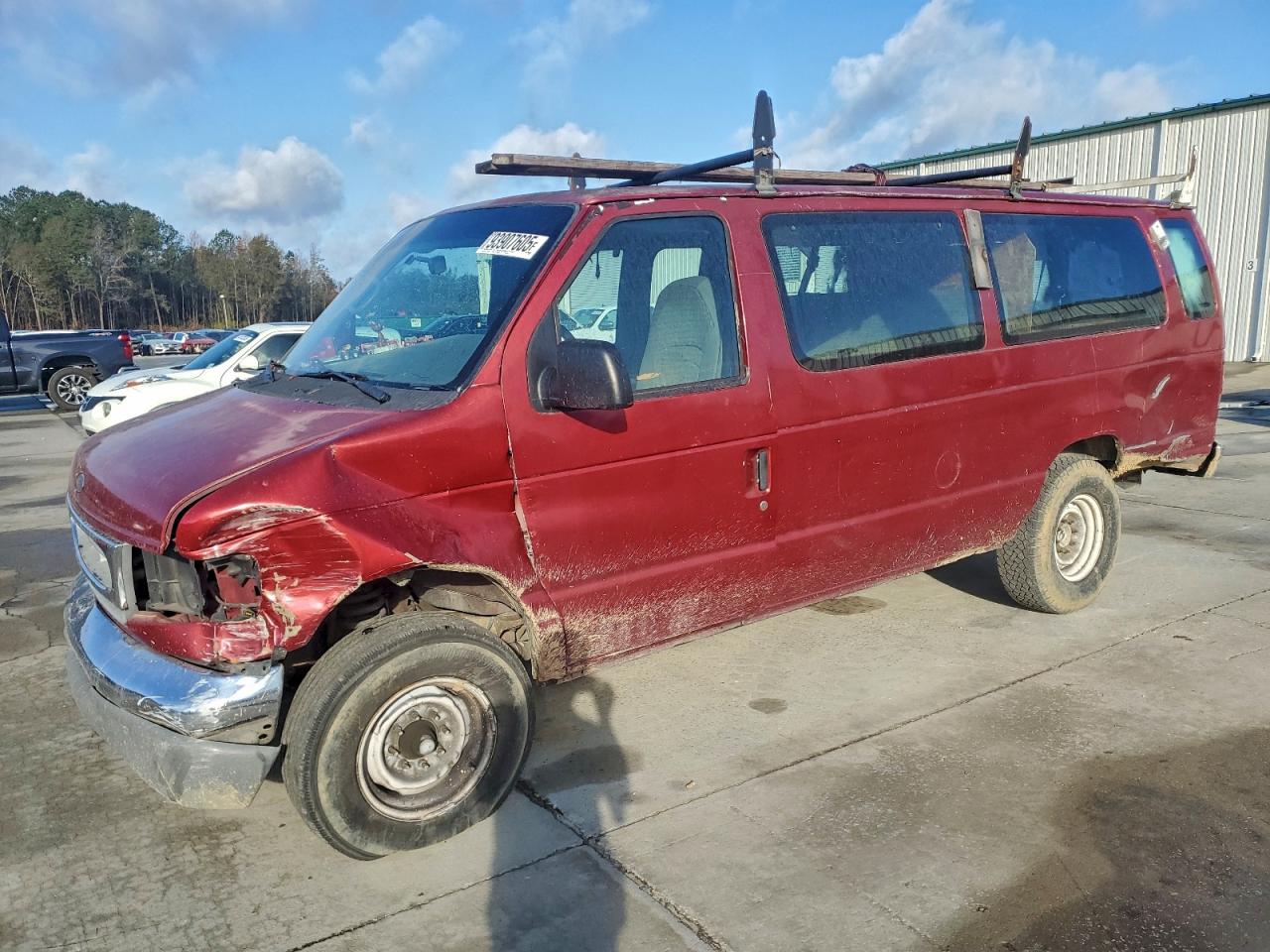 Ford Econoline E350 Super Duty Wagon Image 1