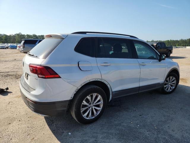 Volkswagen Tiguan S Image 10