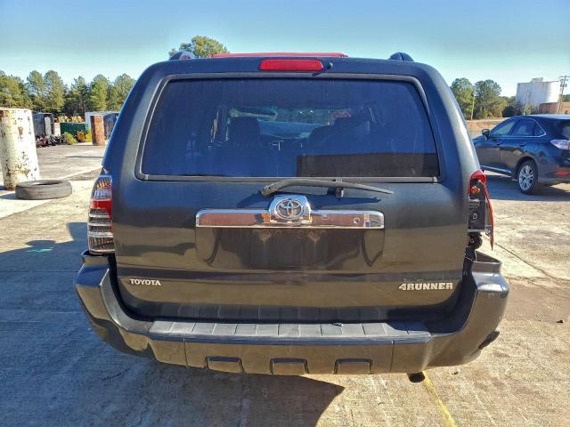 Toyota 4Runner Sr5 Image 11