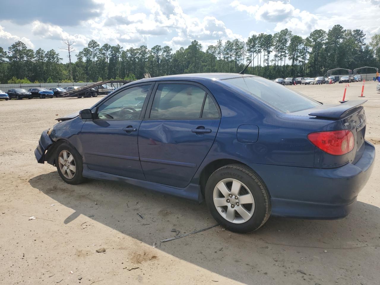 Toyota Corolla Ce Image 3