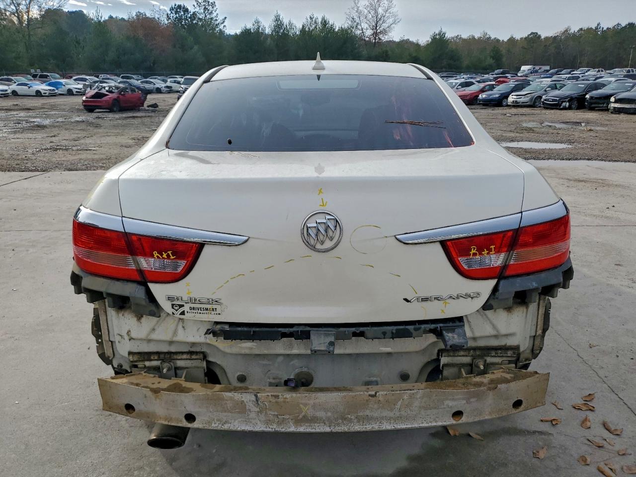 Buick Verano Image 10