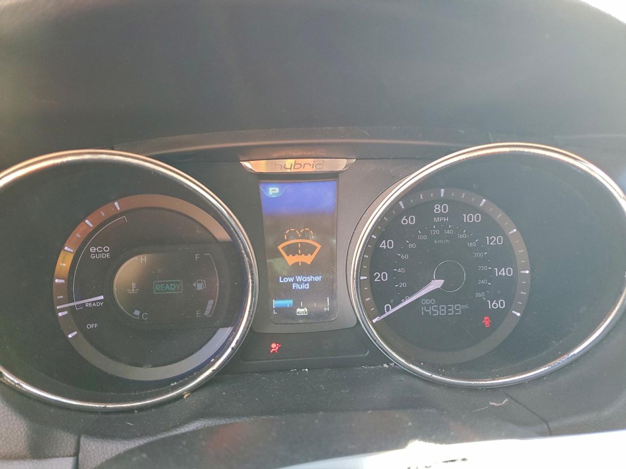 Hyundai SONATA Hybrid Image 12