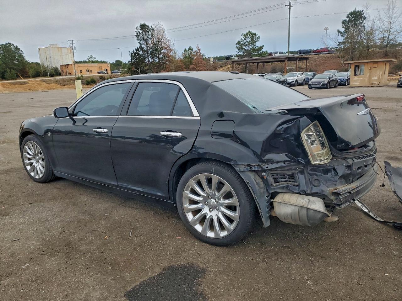 Chrysler 300 Image 4