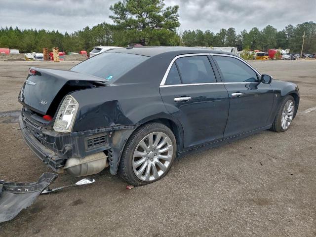 Chrysler 300 Image 2