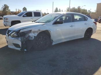  Salvage Nissan Altima