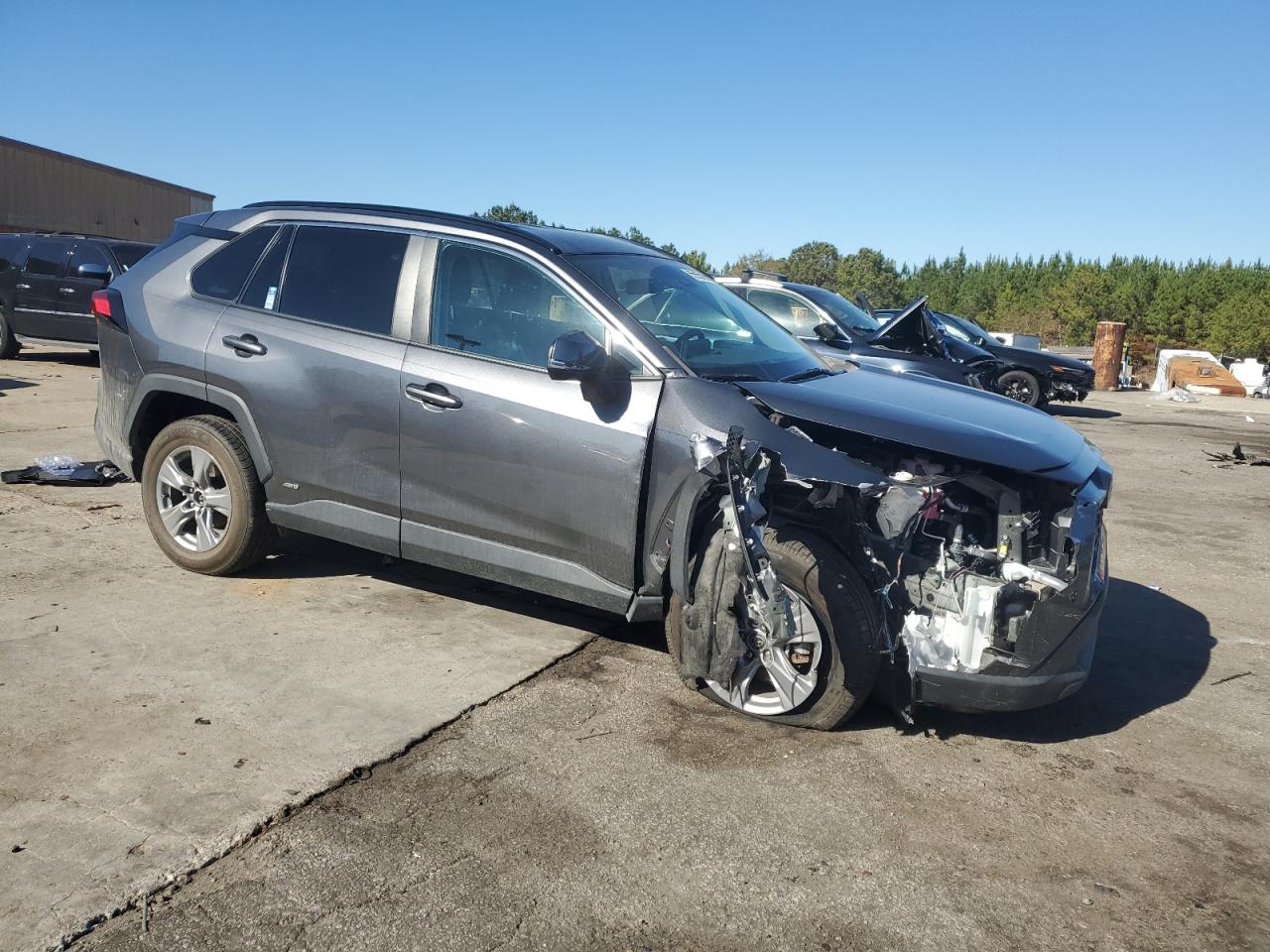 Toyota RAV4 Xle Image 8