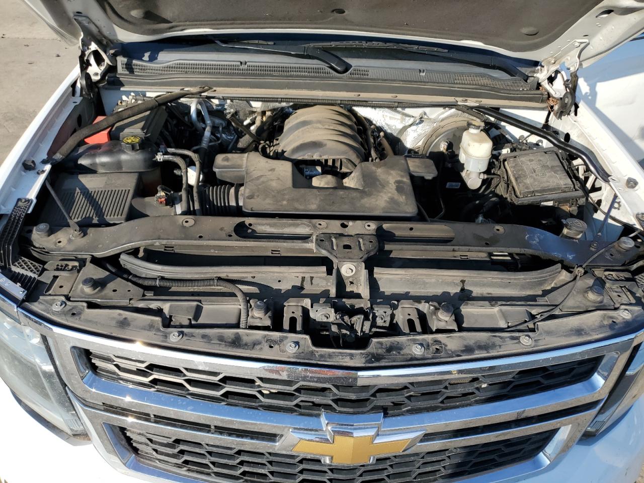 Chevrolet Tahoe C1500 Ls Image 6