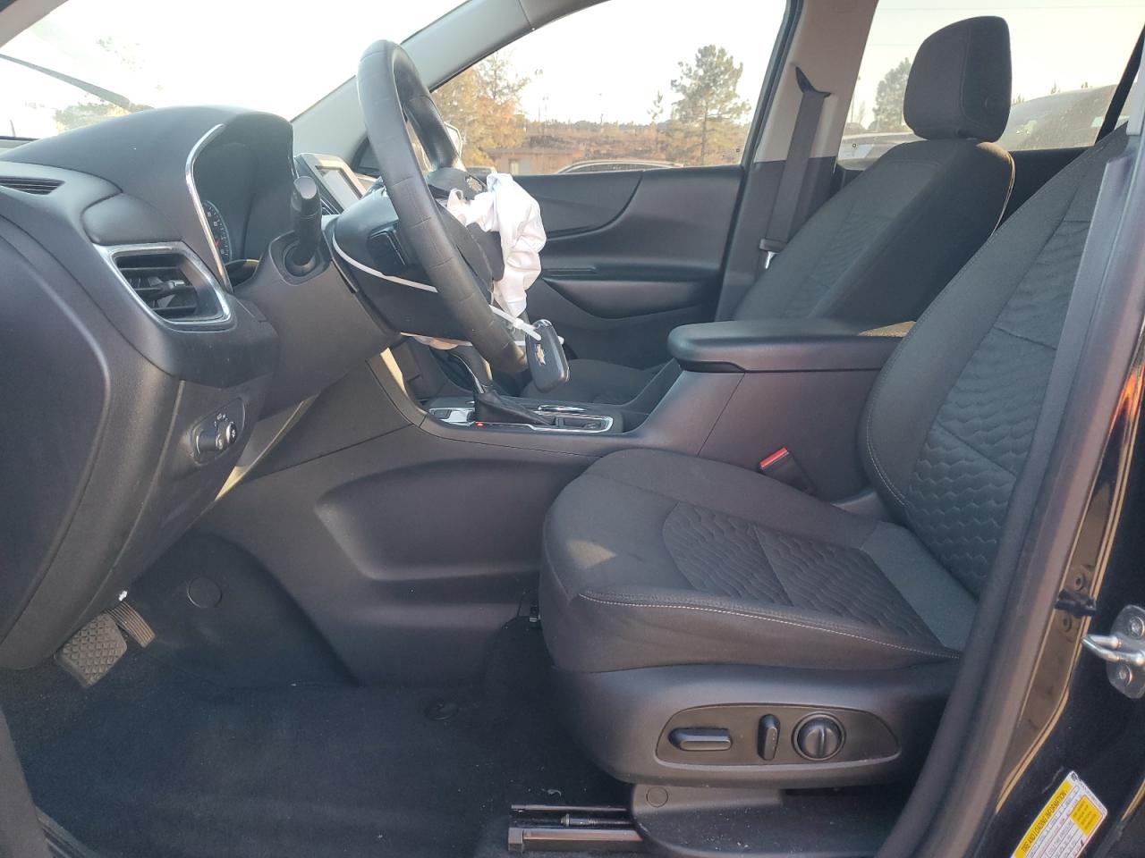 Chevrolet Equinox Lt Image 3