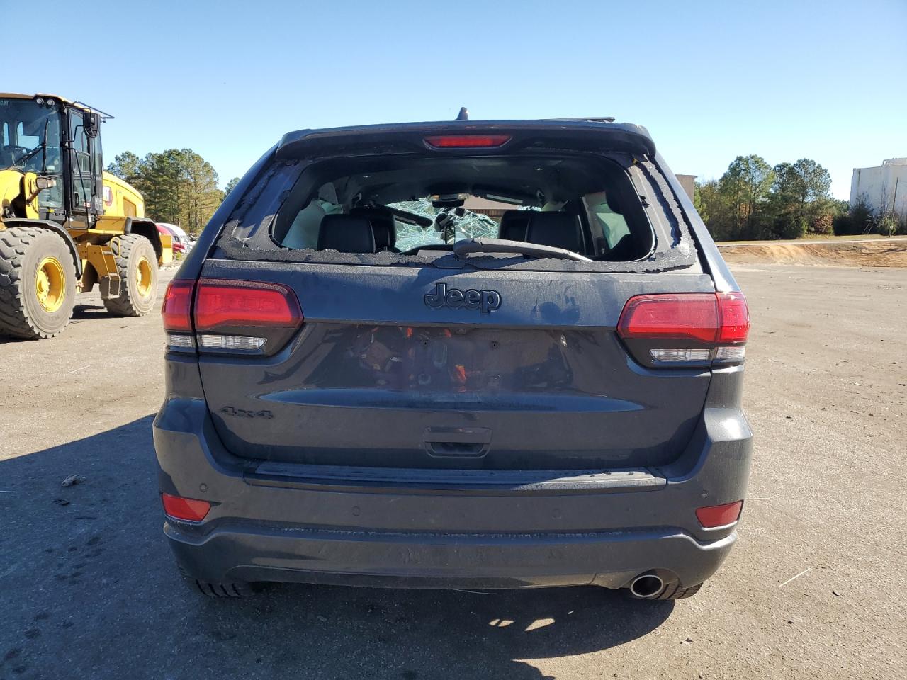 Jeep Grand Cherokee Laredo Image 5