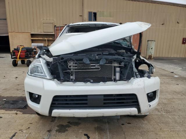 Nissan Armada Sv Image 6