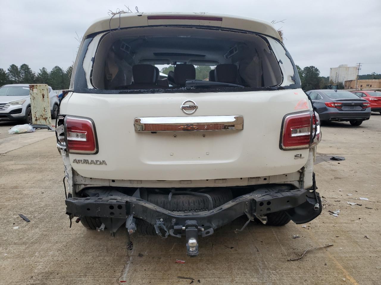 Nissan Armada Sv Image 7