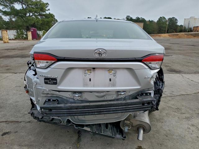 Toyota Corolla Le Image 4