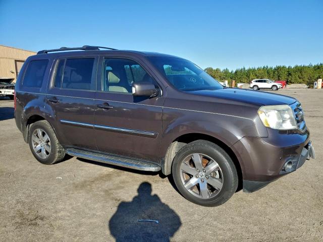 Honda Pilot Touring Image 4