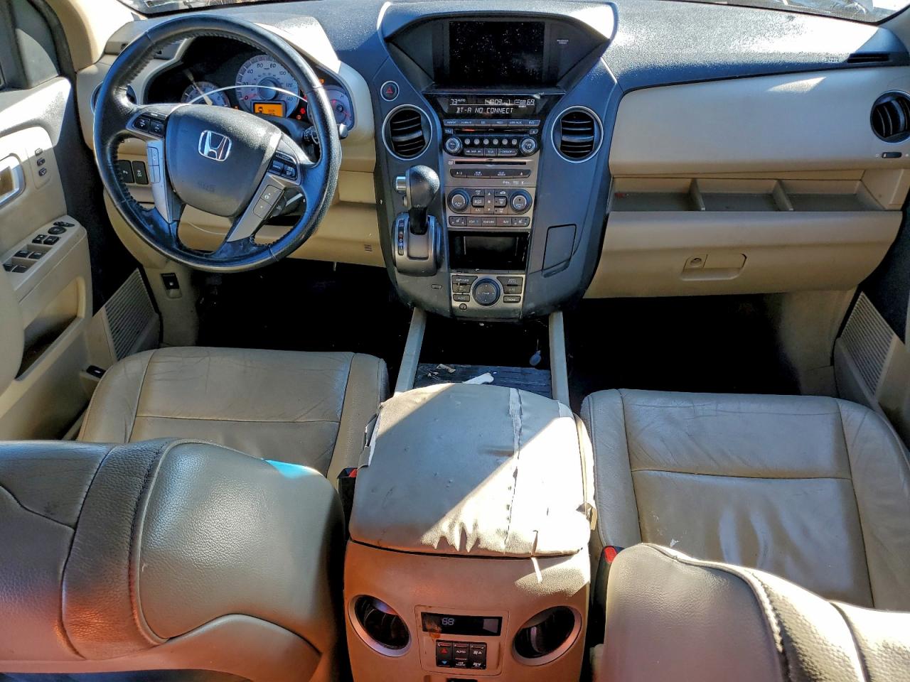 Honda Pilot Touring Image 7