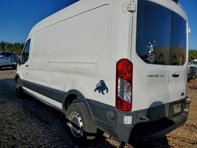 Ford Transit T-250 Image 6