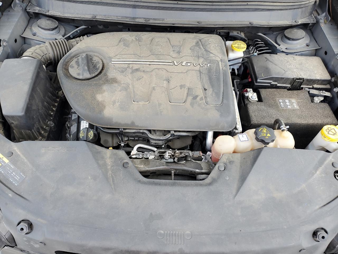 Jeep Grand Cherokee Latitude Lux Image 5