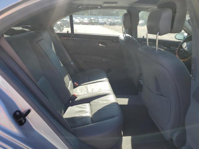 Mercedes-Benz S-Class 550 Image 11