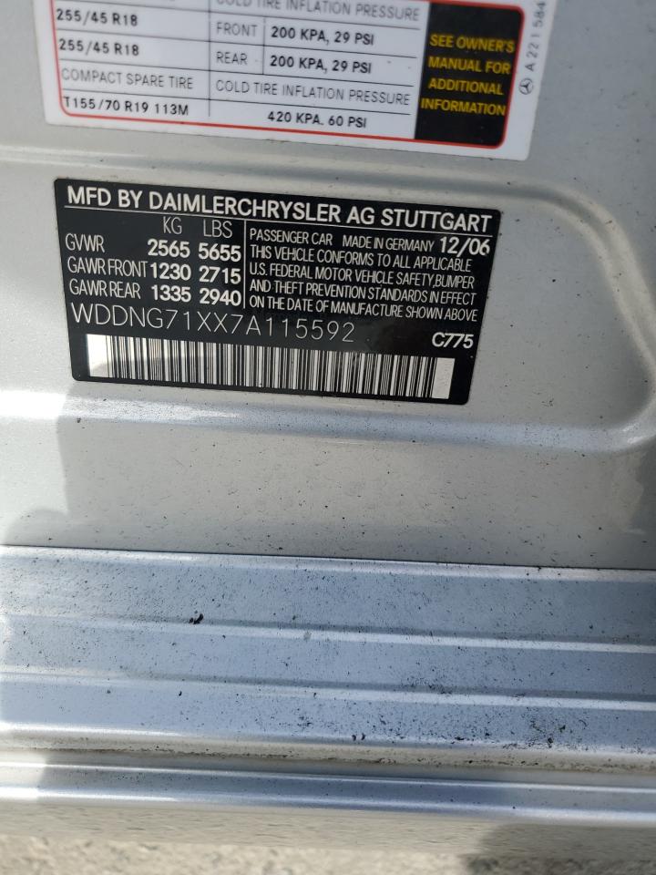 Mercedes-Benz S-Class 550 Image 6