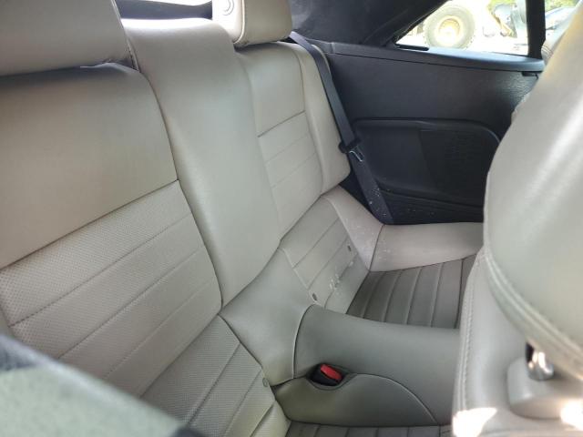 Ford Mustang Image 7