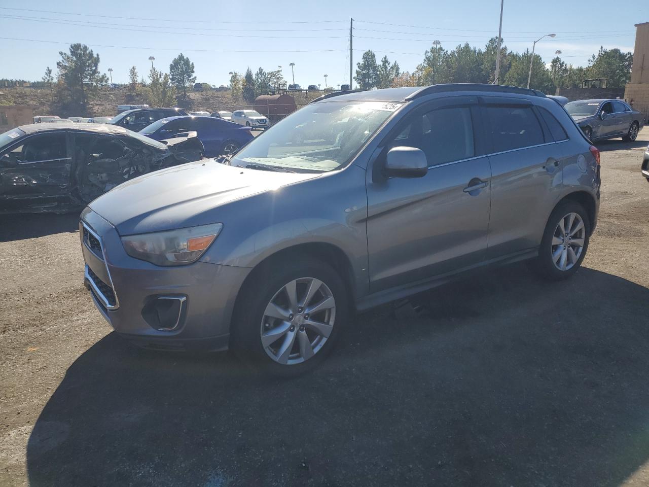 Mitsubishi Outlander Se Image 1