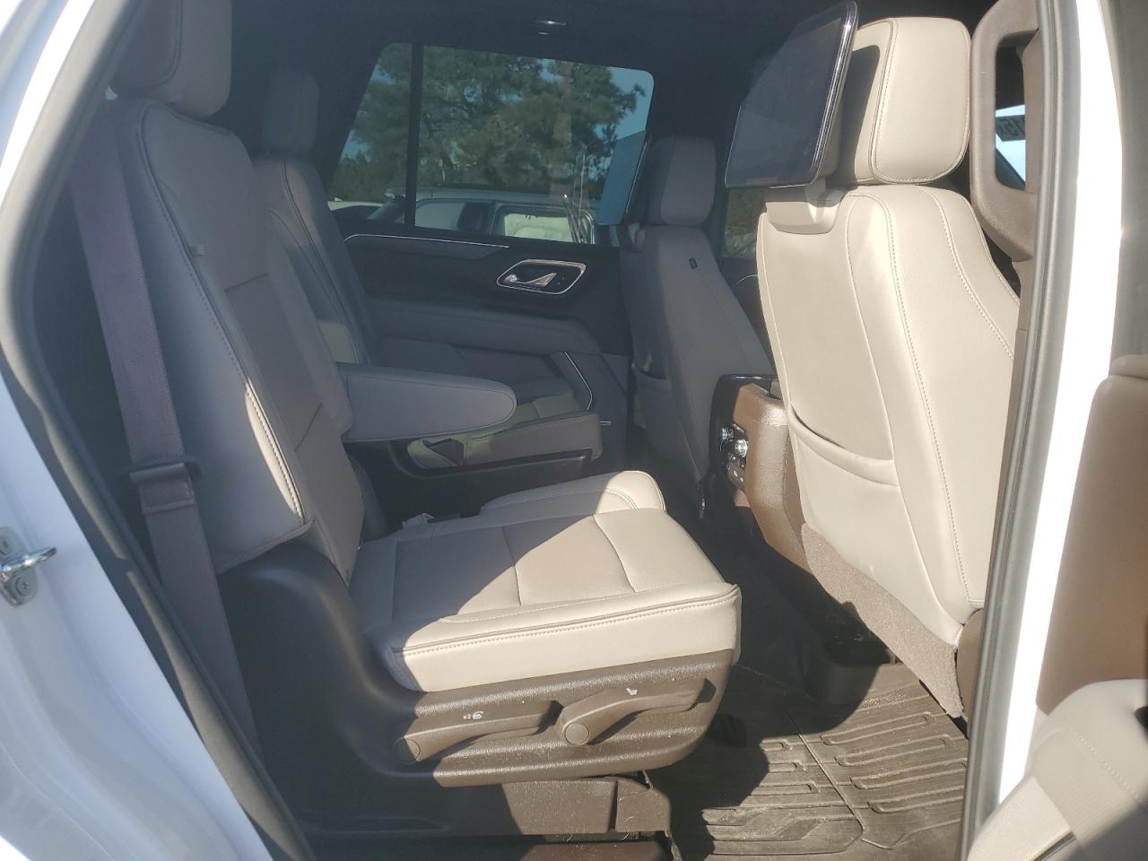 GMC Yukon Slt Image 12