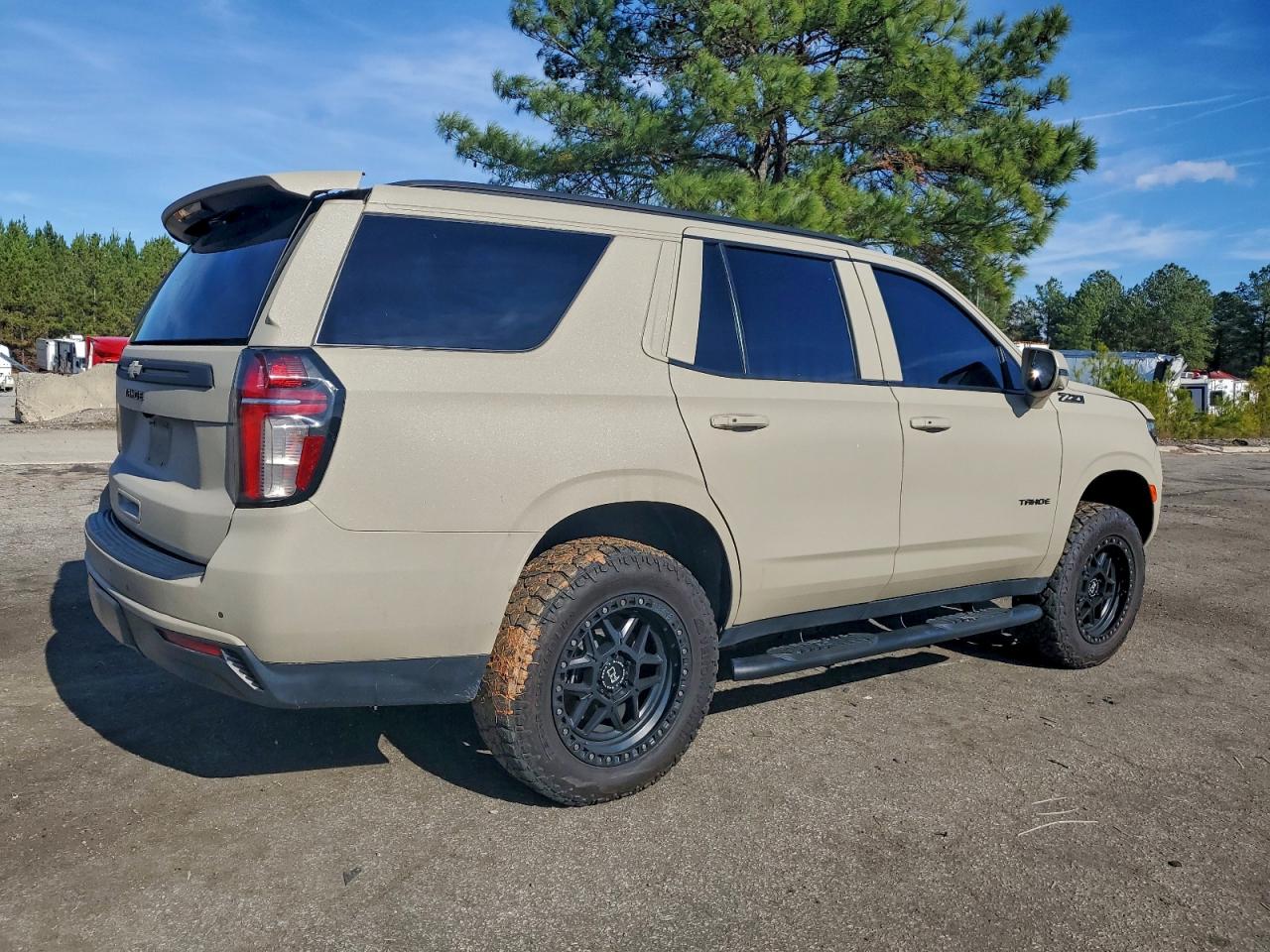 Chevrolet Tahoe K1500 Z71 Image 9