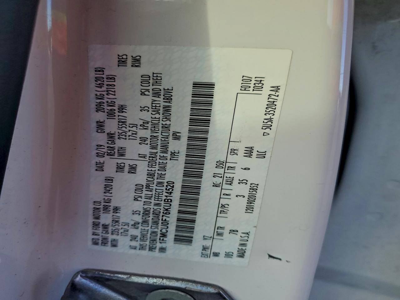 Ford Escape S Image 2