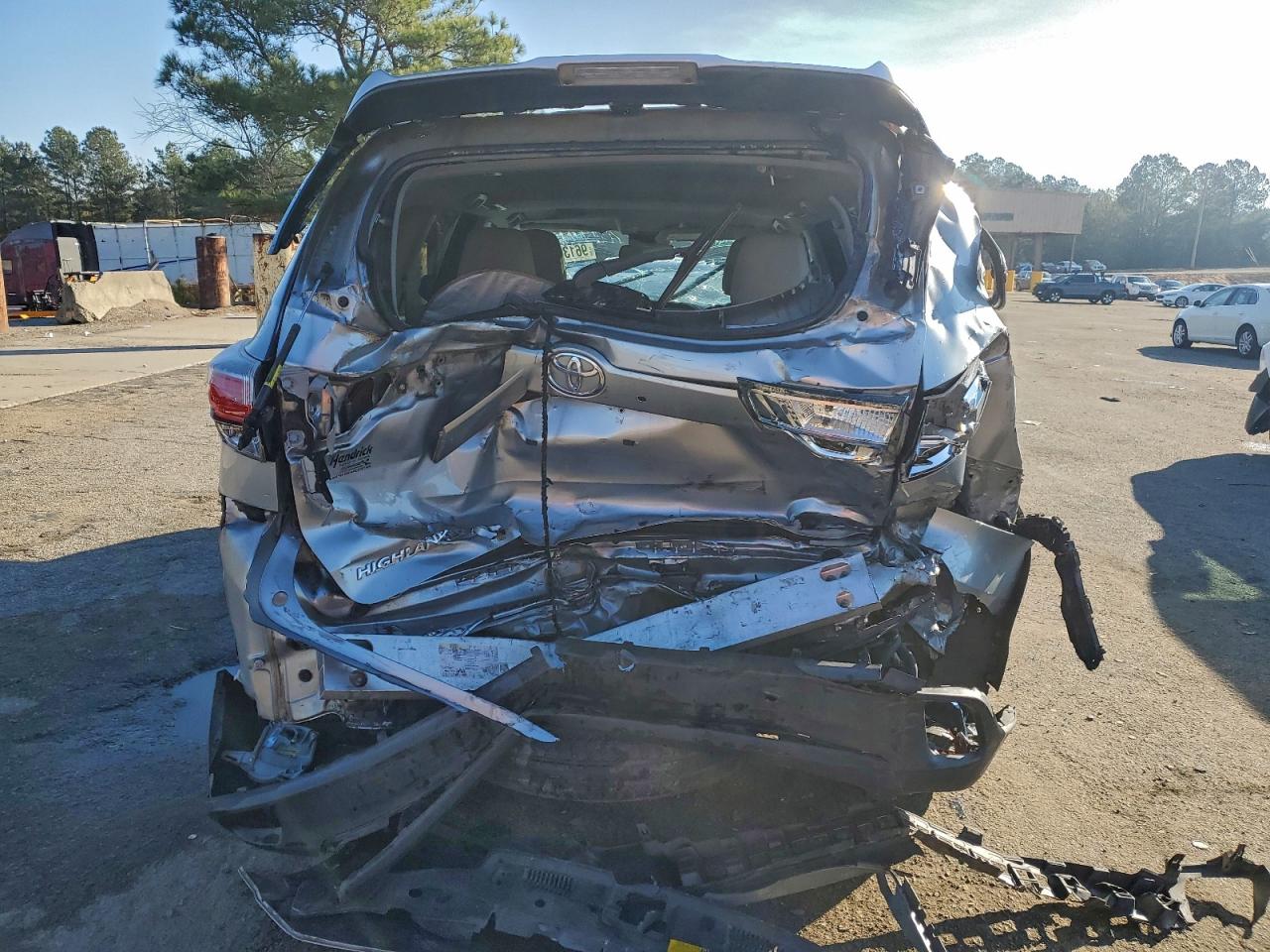 Toyota Highlander Xle Image 2