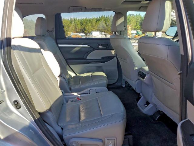 Toyota Highlander Xle Image 11