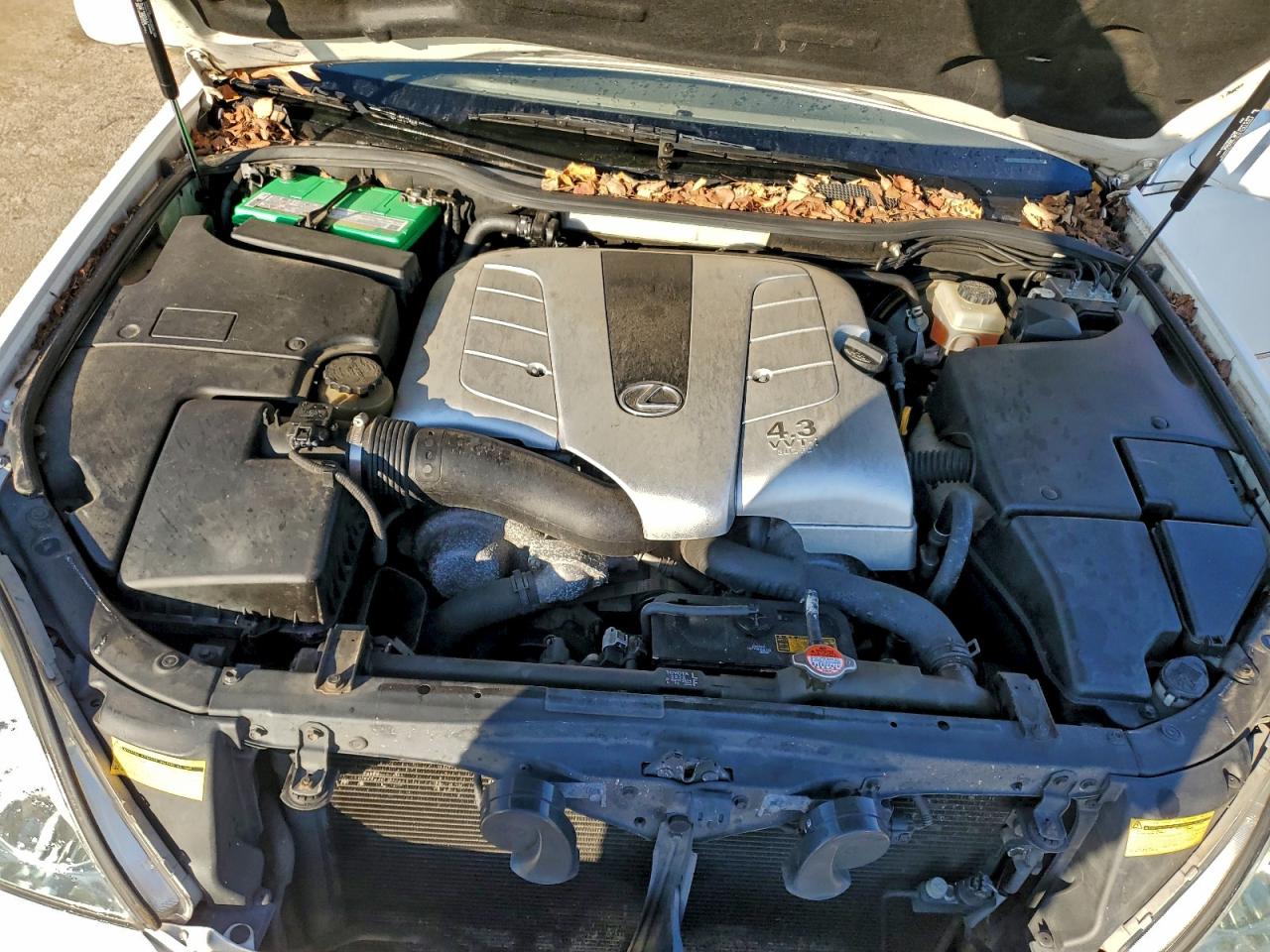 Lexus LS 430 Image 12