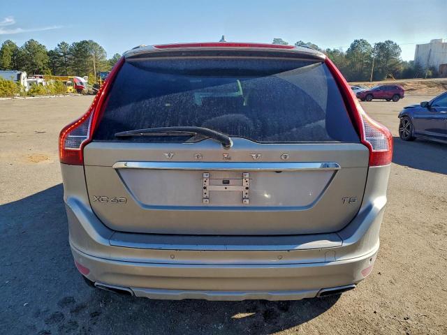 Volvo XC60 T5 Premier Image 2