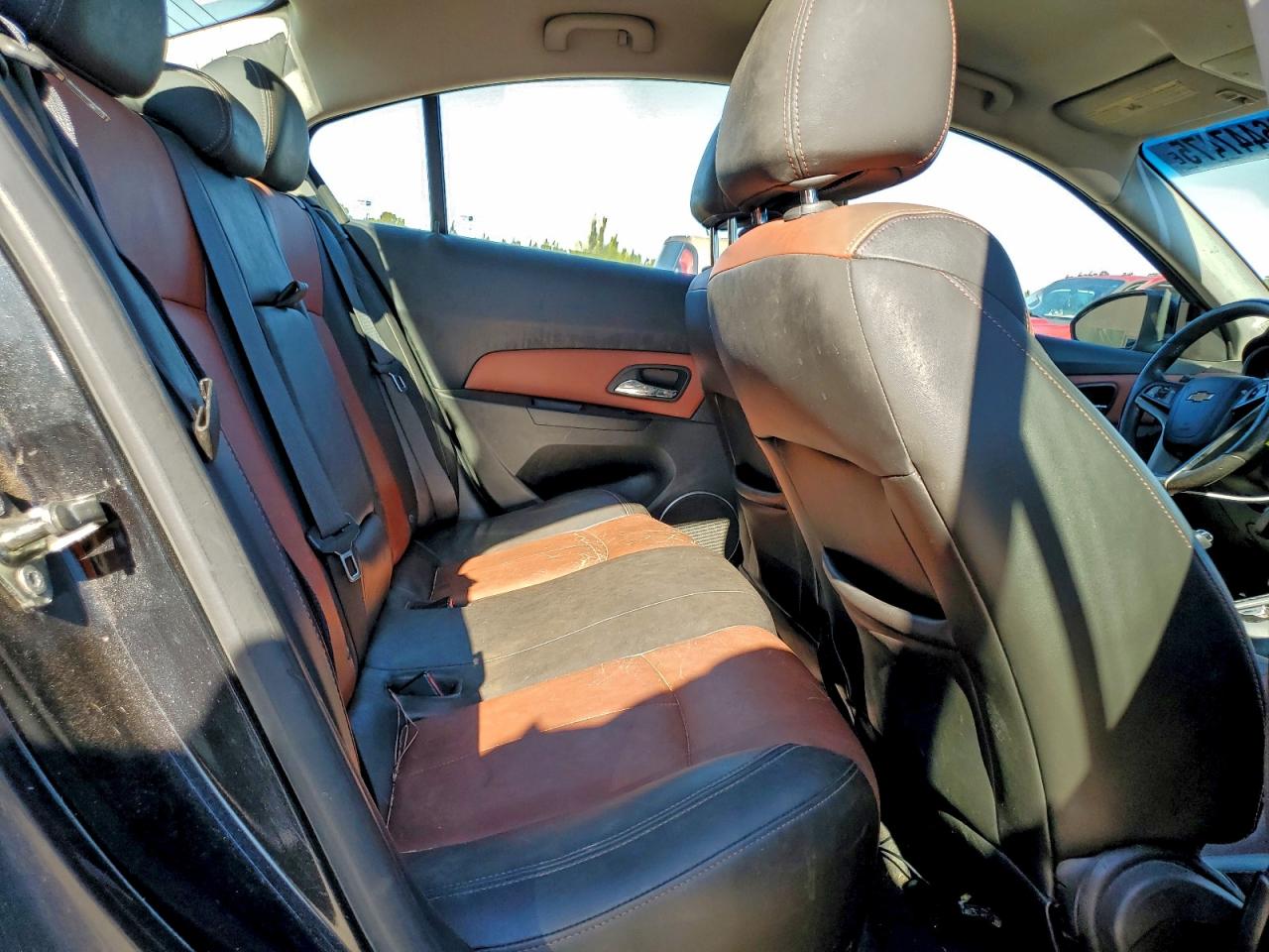 Chevrolet Cruze Lt Image 10