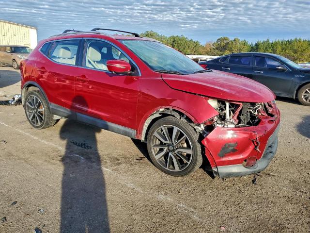 Nissan Rogue S Image 2