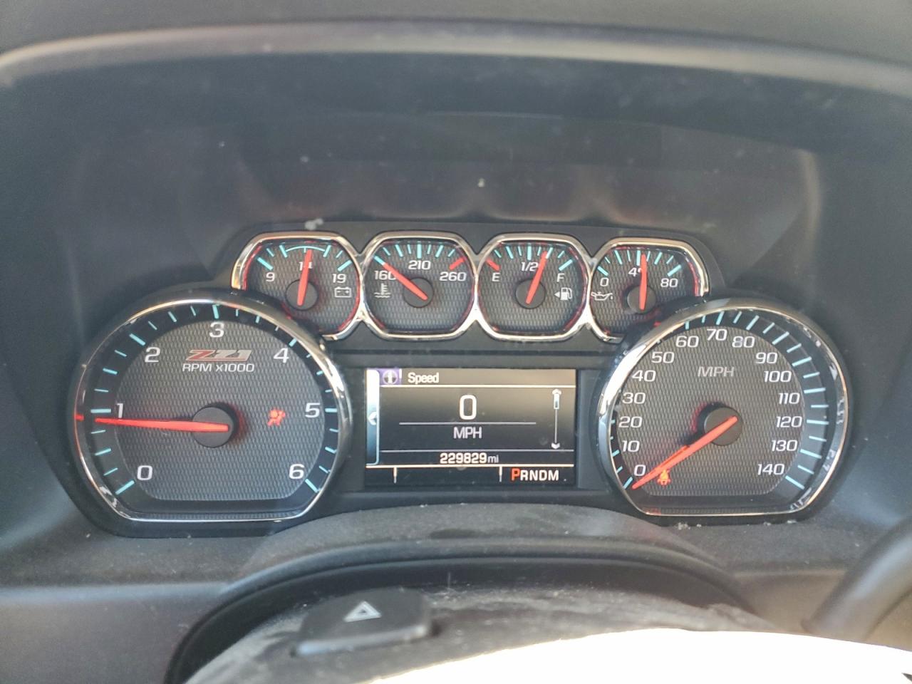 Chevrolet Silverado K1500 Lt Image 3