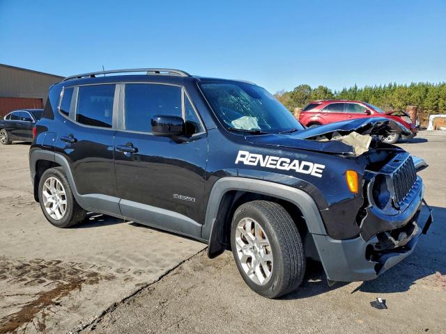Jeep Renegade Latitude Image 2