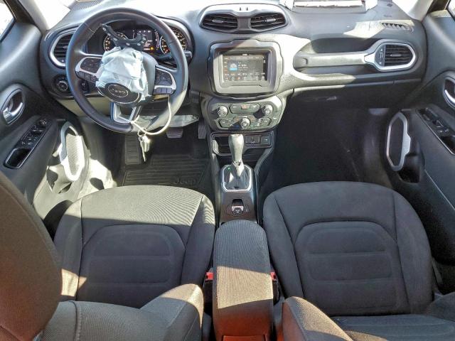 Jeep Renegade Latitude Image 10