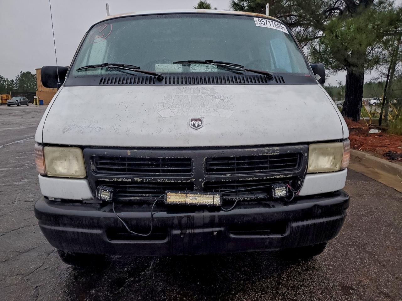 Dodge B Series B1500 Image 6