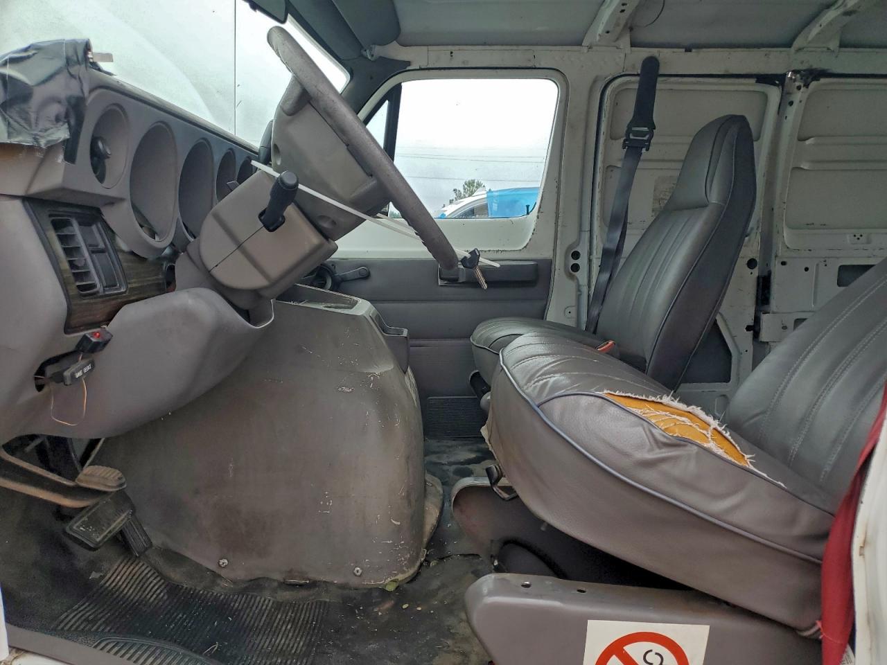 Dodge B Series B1500 Image 4