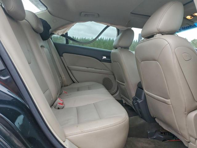 Ford Fusion Hybrid Image 8