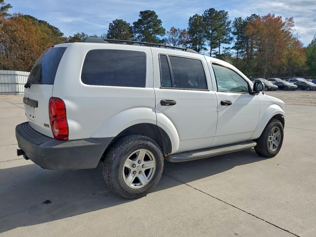 Dodge Durango Sxt Image 8